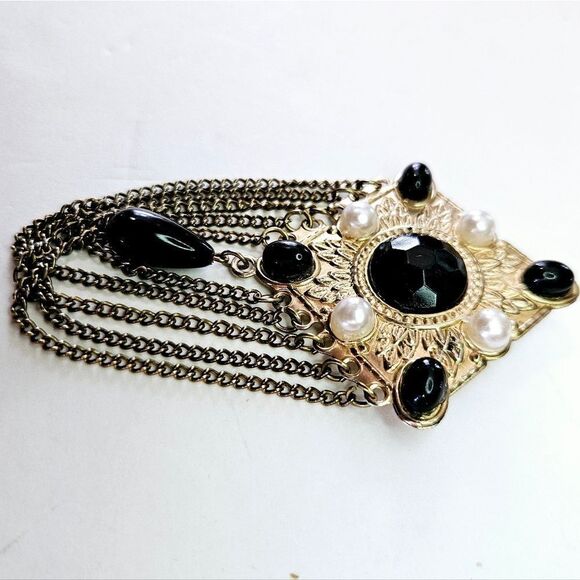 Vintage Victorian Revival Gold Tone Faux Onyx Cabochon Dangle Festoon Brooch Pin - Picture 5 of 9